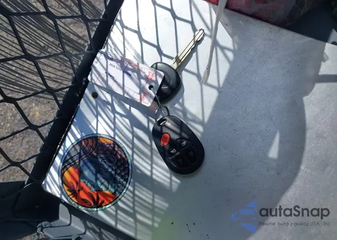 2018 Toyota Sienna Le 8 Passenger from USA, damaged, VIN 5TDKZ3DC5JS905210